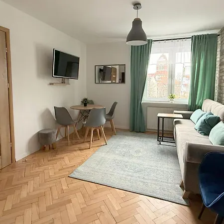 Romantic Old * غدانسك